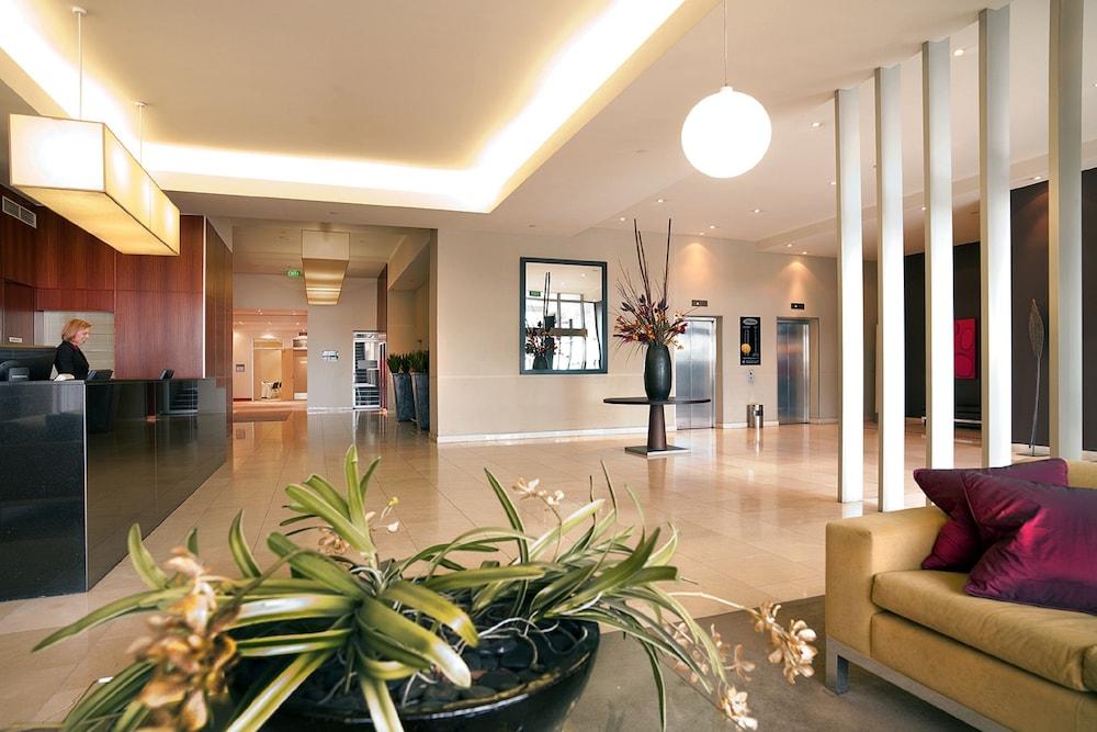 Adina Apartment Hotel Melbourne Flinders Street Exterior photo