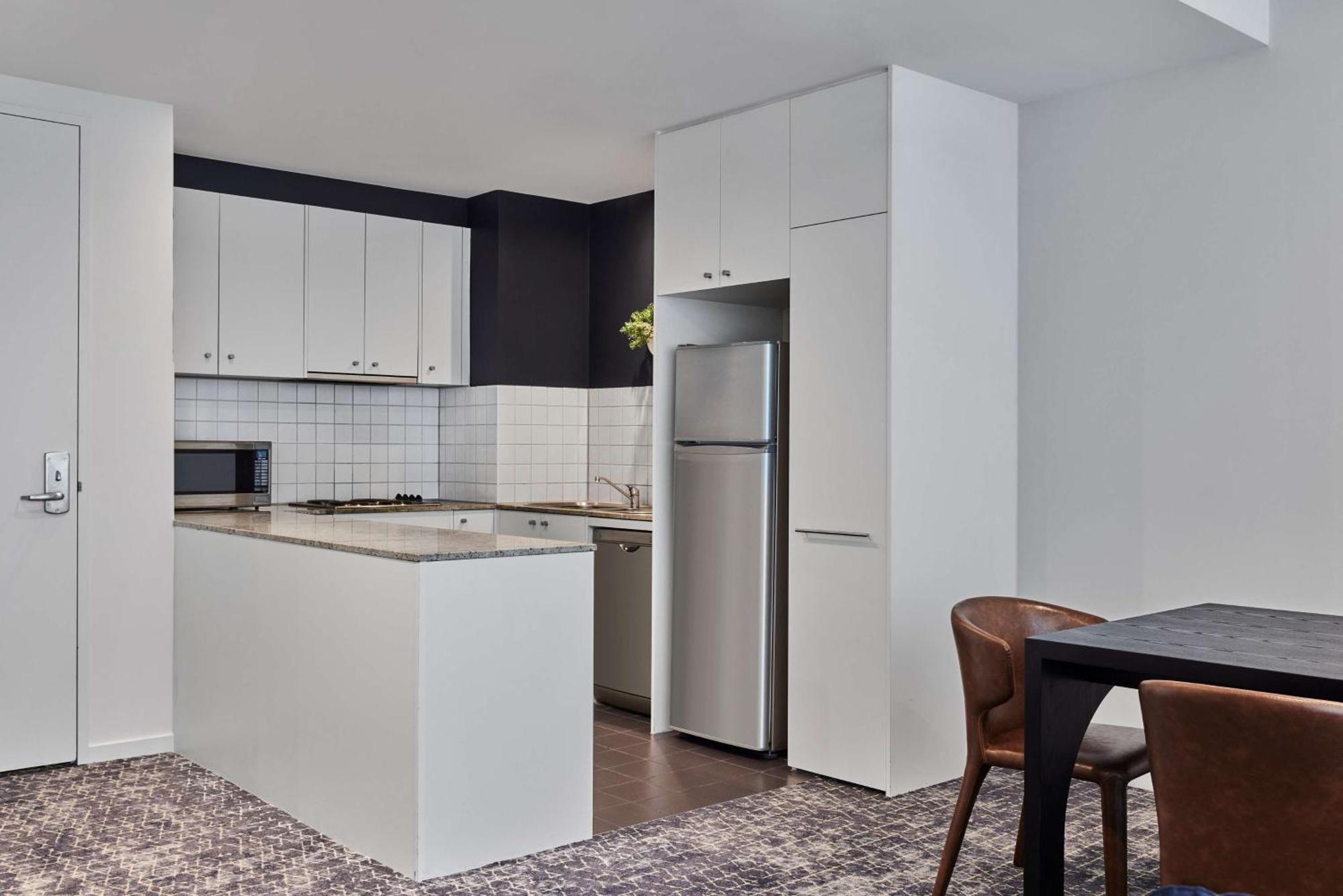 Adina Apartment Hotel Melbourne Flinders Street Exterior photo